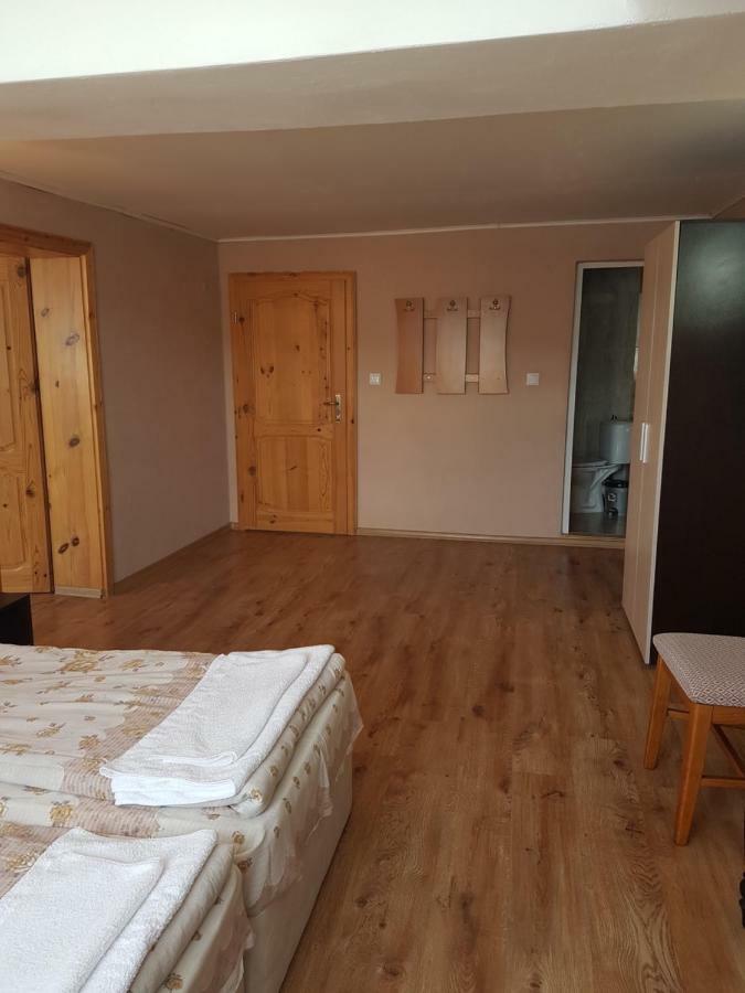 Yana Guest House Dobrinishte Esterno foto